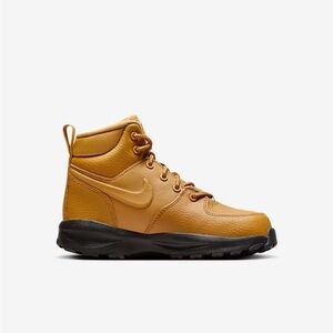 Nike Manoa Boots